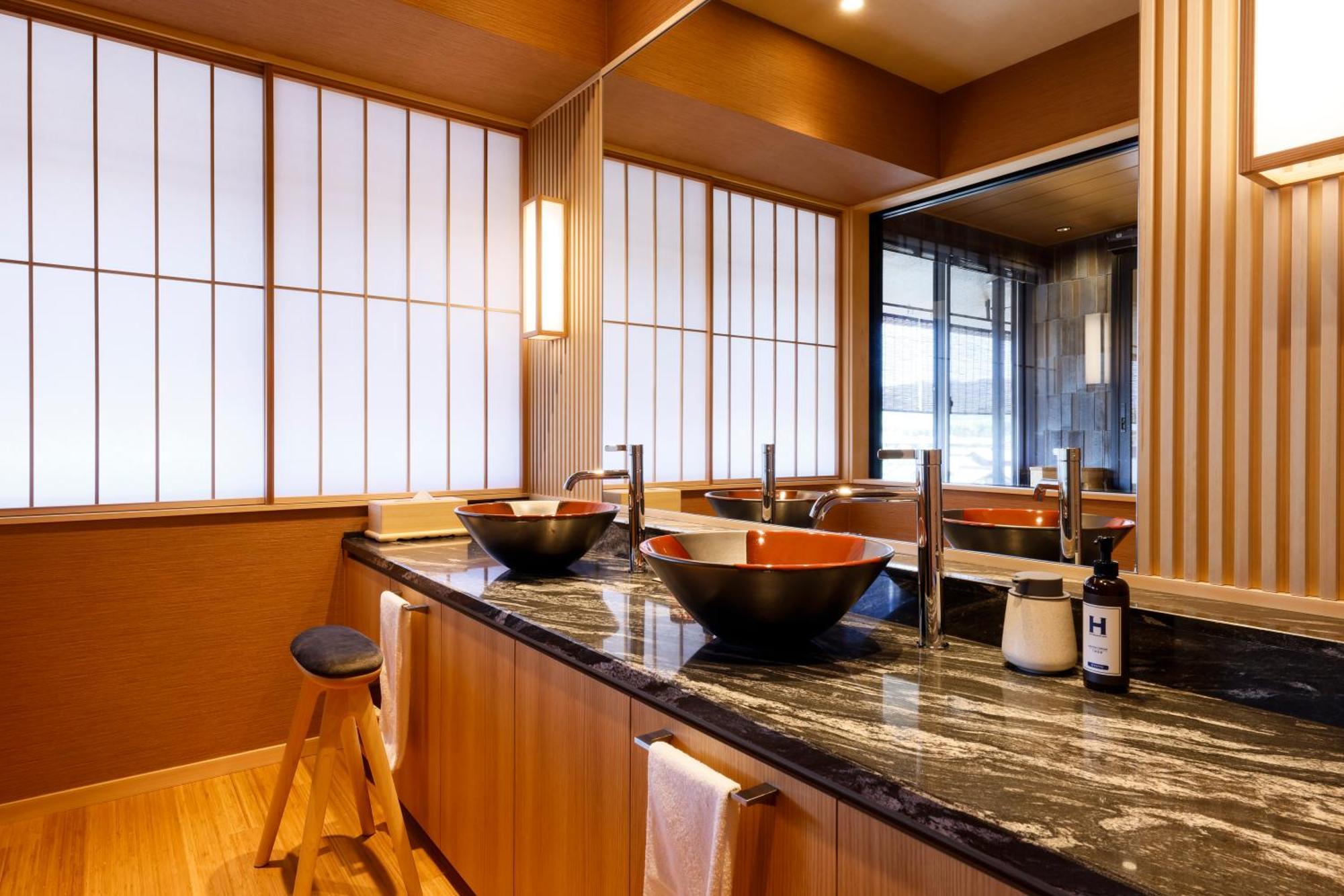 Kyoto Arashiyama Onsen Ryokan Togetsutei Bagian luar foto